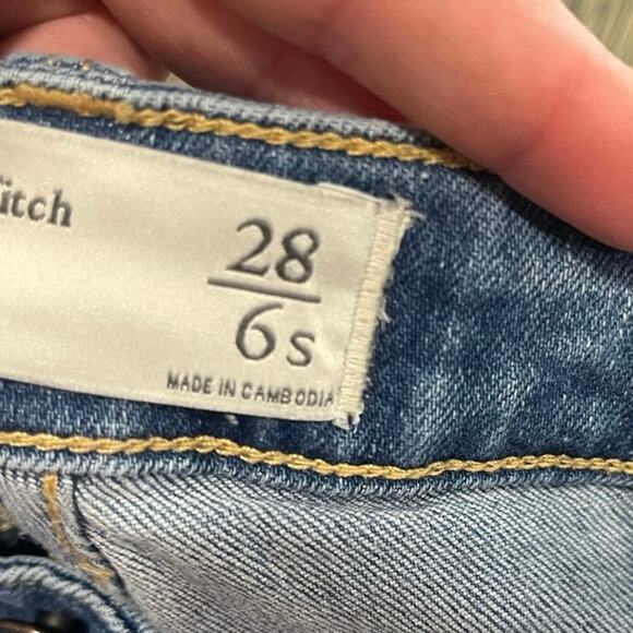 Abercrombie & Fitch Ankle Jeans High Rise Distressed Button Fly Blue Size 28/6 - Picture 5 of 11